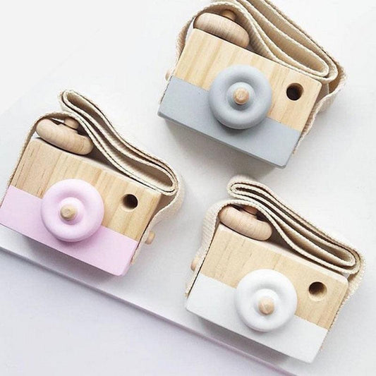Wooden Camera Toy - The Walnut Wood